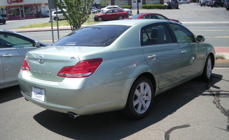 2006 Toyota Avalon