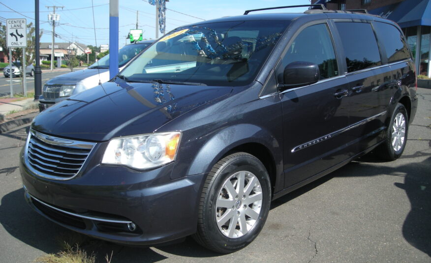 2014 Chrysler Town & Country