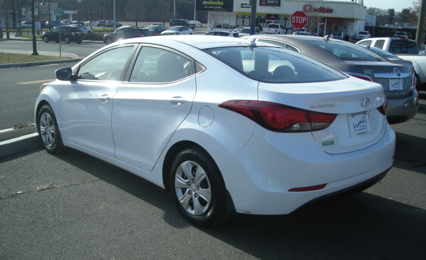 2016 Hyundai Elantra